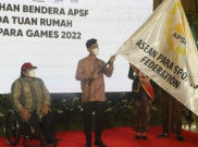 Resmi Jadi Tuan Rumah ASEAN Para Games XI, Gibran Terima Bendera APG