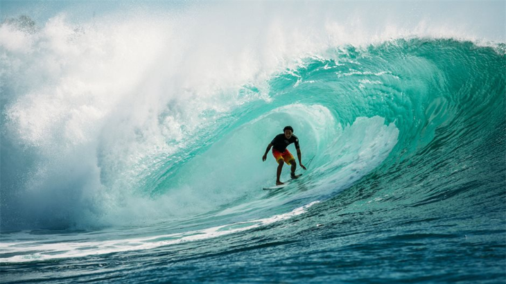 16 Peselancar Adu Kemampuan di Ajang Rip Curl Cup 2017