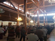 Masjid Agung Keraton Surakarta Kembali Adakan Salat Jumat Setelah 3 Bulan Ditutup