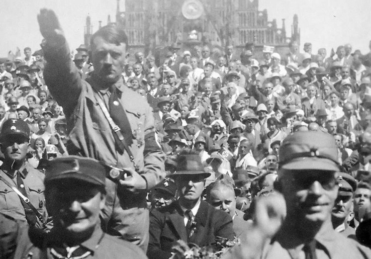 8 November Memperingati Hari Apa? Adolf Hitler lolos dari Percobaan Pembunuhan di Munich