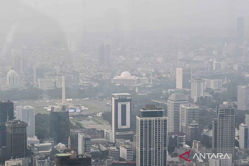 Cemari Udara dan Air Hujan, Pemprov DKI Cari Landasan Berikan Sanksi Sosial Bagi Warga Pembakar Sampah