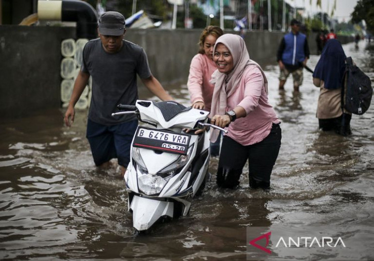 BMKG: Waspada Hujan Lebat dan Angin Kencang di 6 Wilayah Banten