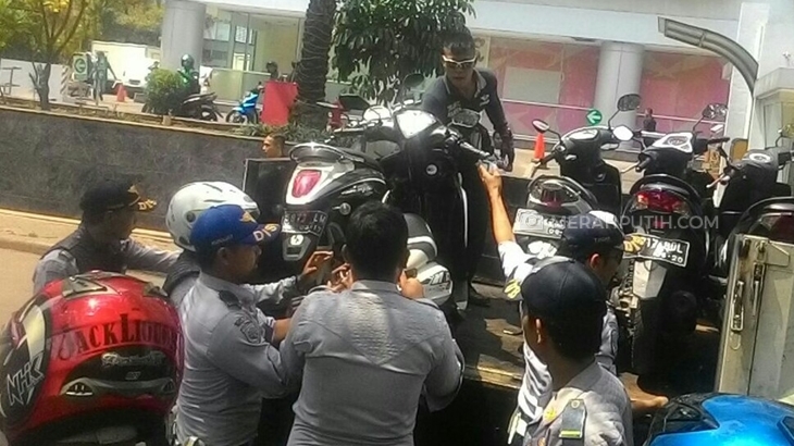 Parkir Liar, 18 Sepeda Motor Diangkut