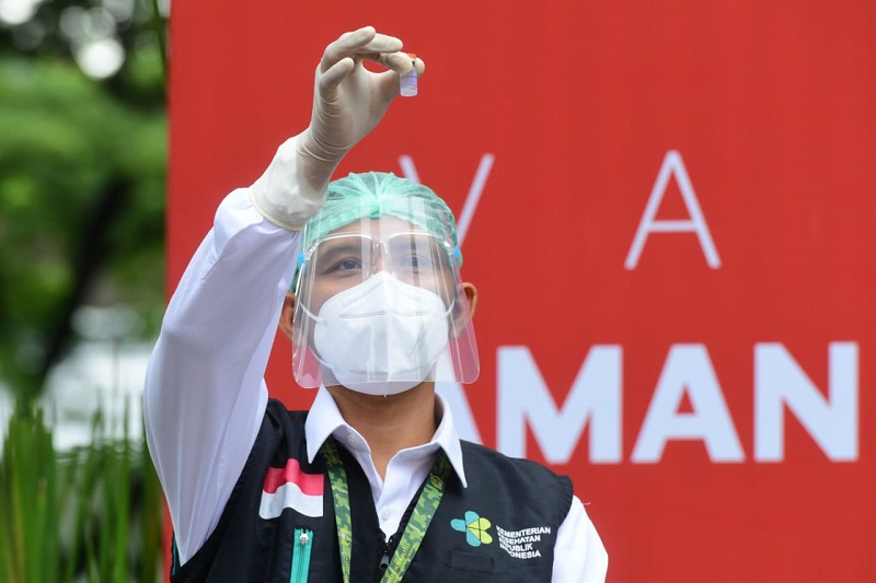 Baru 0,45 Lansia Yang Disuntik Vaksin COVID-19 Lengkap