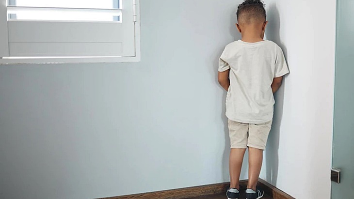Hukuman 'Time Out' untuk Anak Sudah Ketinggalan Zaman