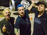 Green Day Batal Konser di Moskow