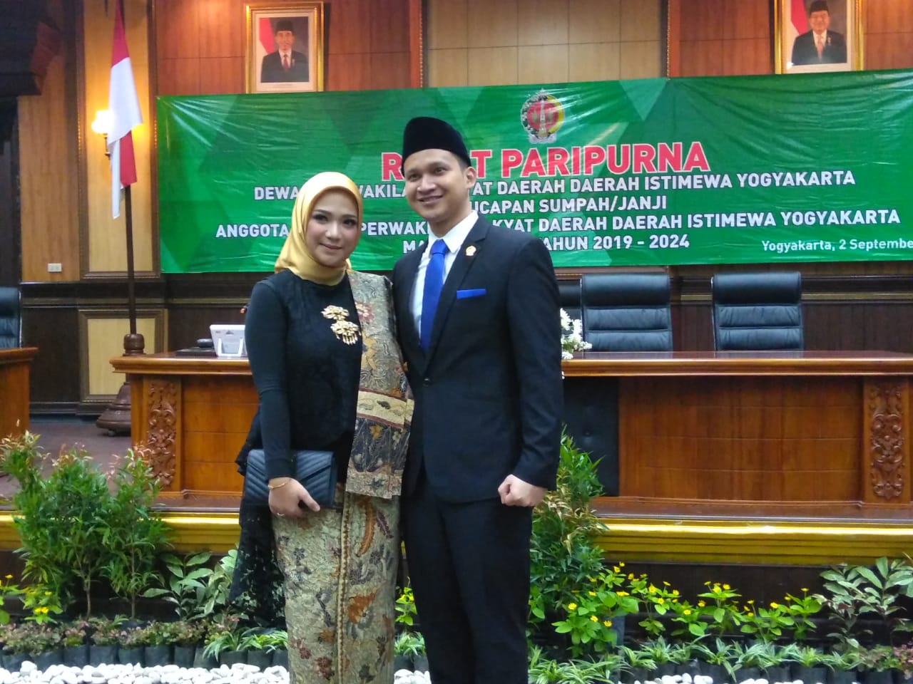 Ahmad Baihaqy resmi dilantik menjadi anggota DPRD DIY periode 2019-2024 di Gedung DPRD DIY, Senin (2/9). Foto: MP/Teresa Ika