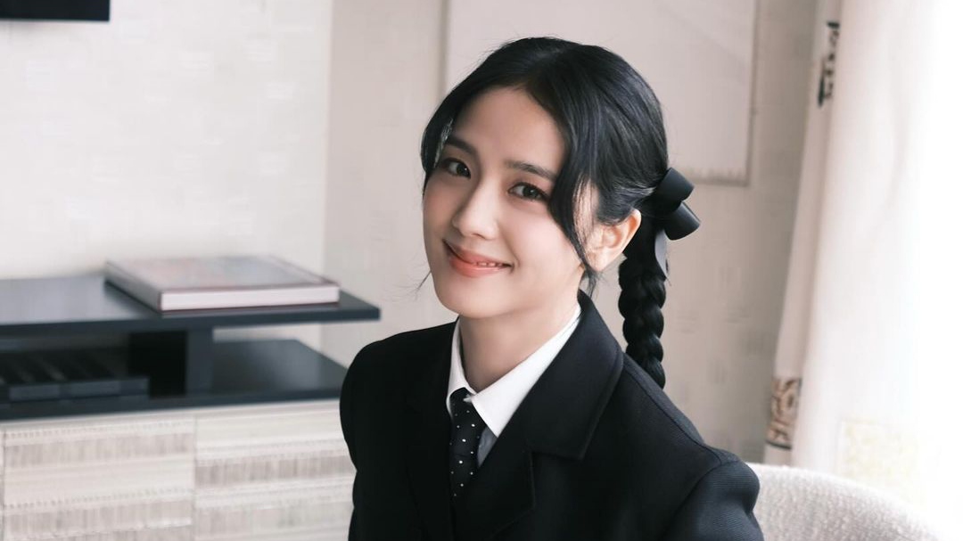 Jisoo BLACKPINK Donasikan Semua Keuntungan YouTube Pribadinya ke Save The Children
