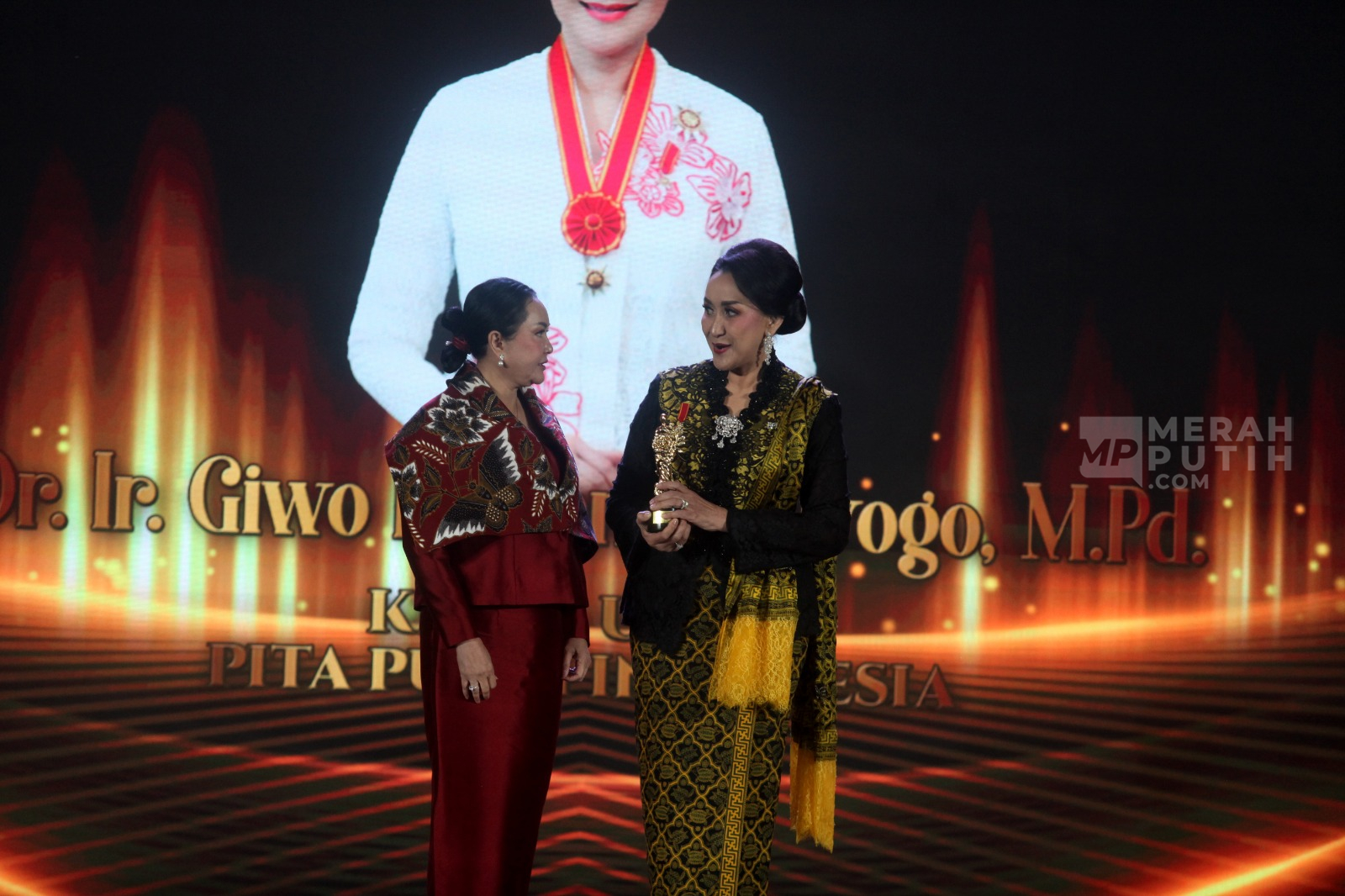 Deretan Tokoh Perempuan Indonesia Raih Penghargaan RA Kartini Award 2025