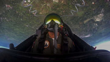 Melihat Proses Latihan Jupiter Aerobatic Team 