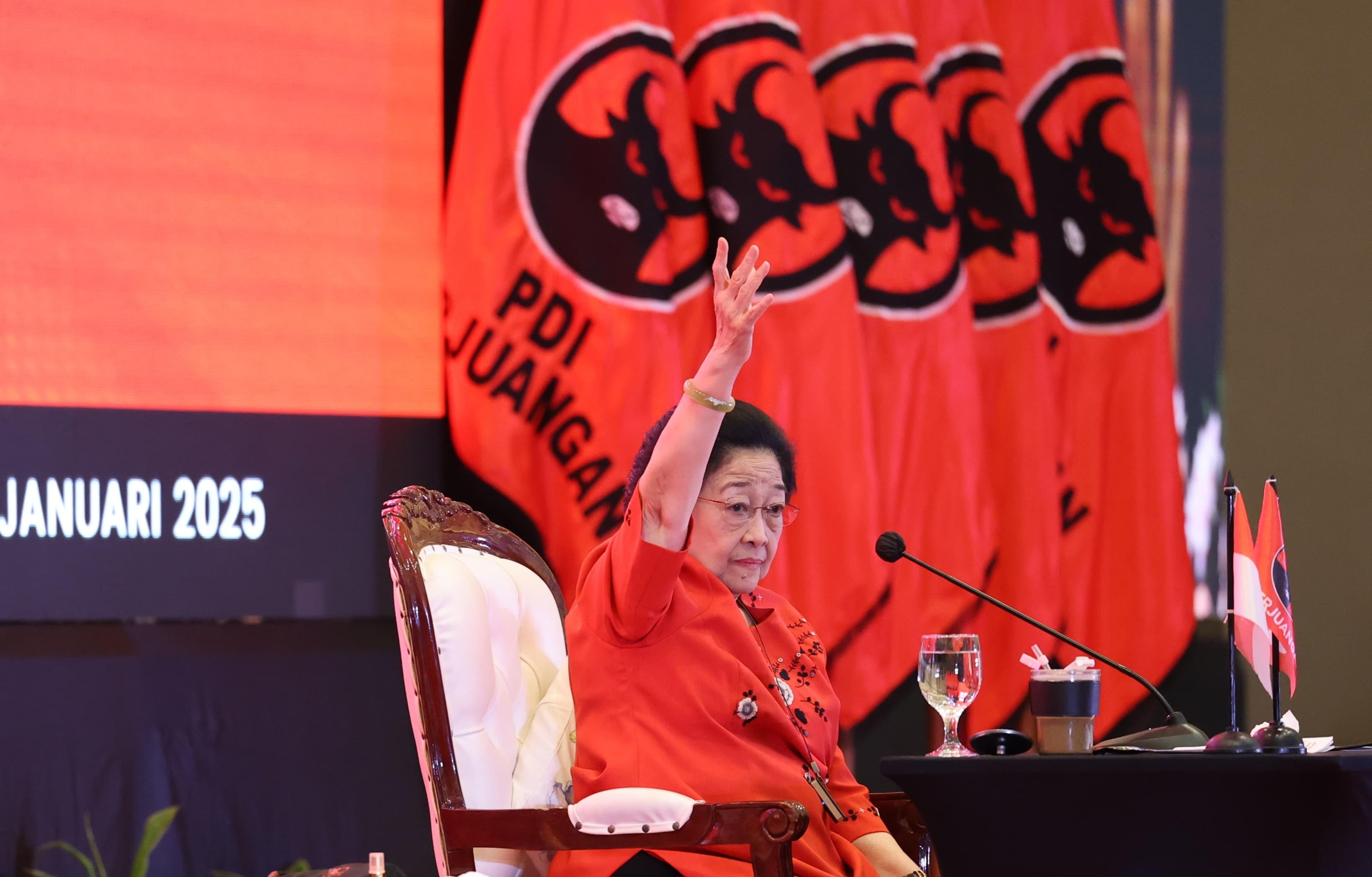 Instruksi Megawati: Kepala Daerah PDIP Tunda Retret ke Magelang
