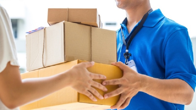 Cara Menerima Paket Belanja Online Saat Pandemi COVID-19