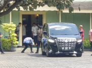Kaesang Temui Sultan HB X Tanpa Ditemani Kader dan Atribut  PSI
