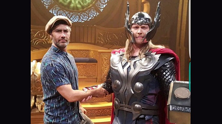 Taika Waititi Bermimpi Freddie Mercury Isi Soundtrack 