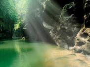 Pesona Sungai Gulamo, Green Canyon-nya Indonesia di Kampar