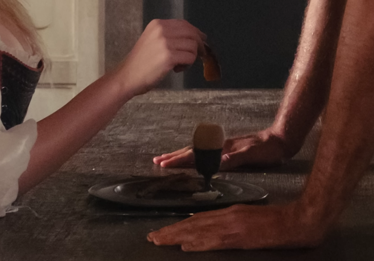 Lirik Lagu Chains of Love - Charli XCX dan Terjemahan, Soundtrack Wuthering Heights