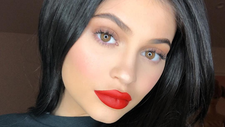 Foto Bayi Kylie Jenner Dapat 14 Juta Like di Instagram, Pecahkan Rekor Beyonce