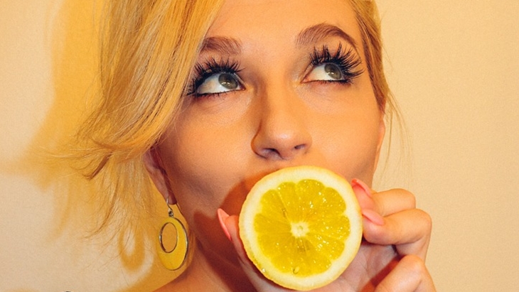 Ternyata Cium Aroma Lemon Bikin Tubuh Lebih Langsing