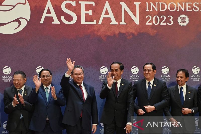 Saat KTT ke-23 ASEAN-China, PM Tiongkok Klaim Telah Menjaga Stabilitas Kawasan