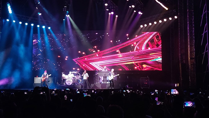 Deep Purple Sukses Hibur Para Fans Rocker Legend