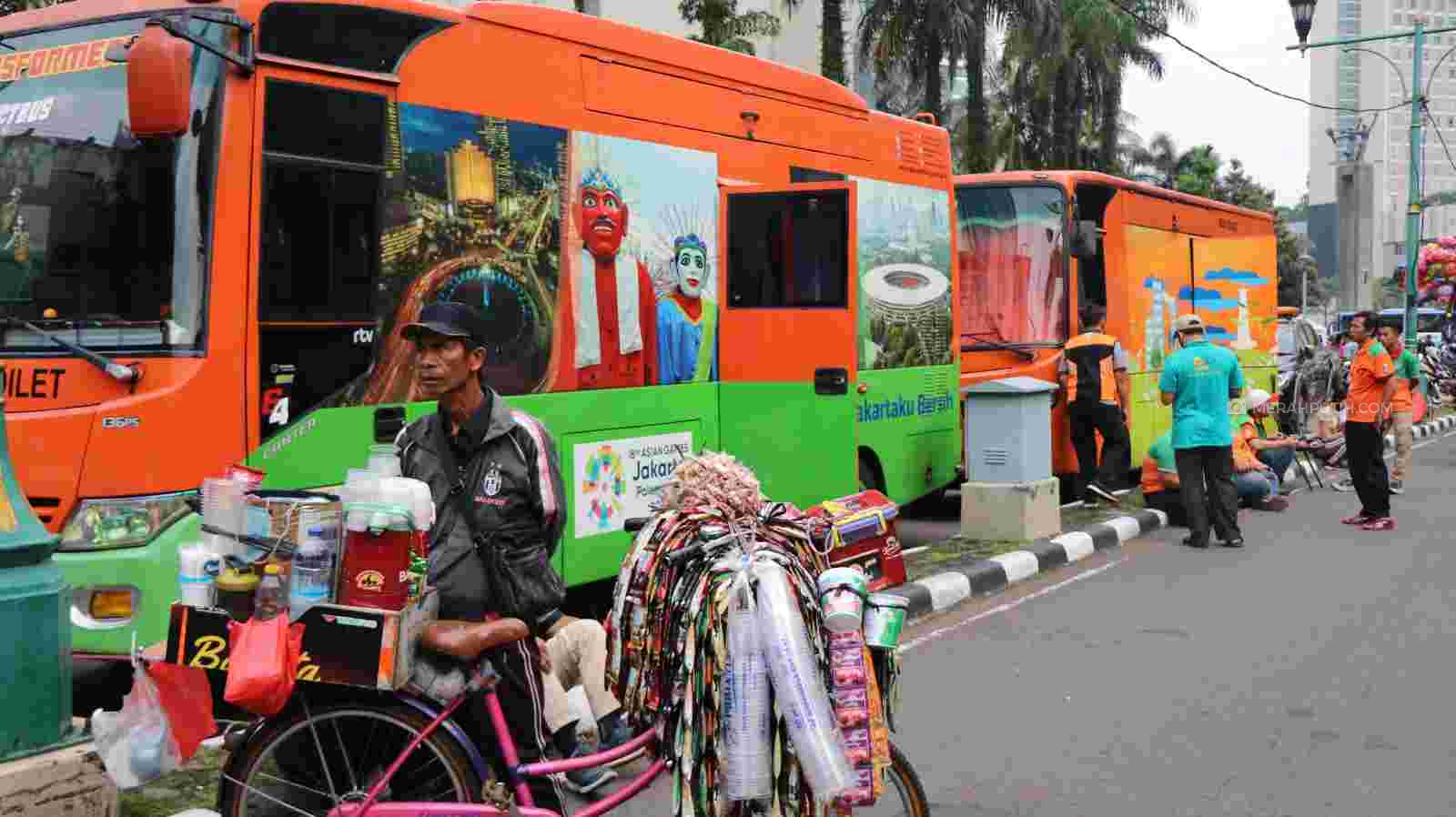 Dinas LH DKI Sediakan 30 Toilet Portable di Jalan Sudirman-Thamrin saat Malam Tahun Baru