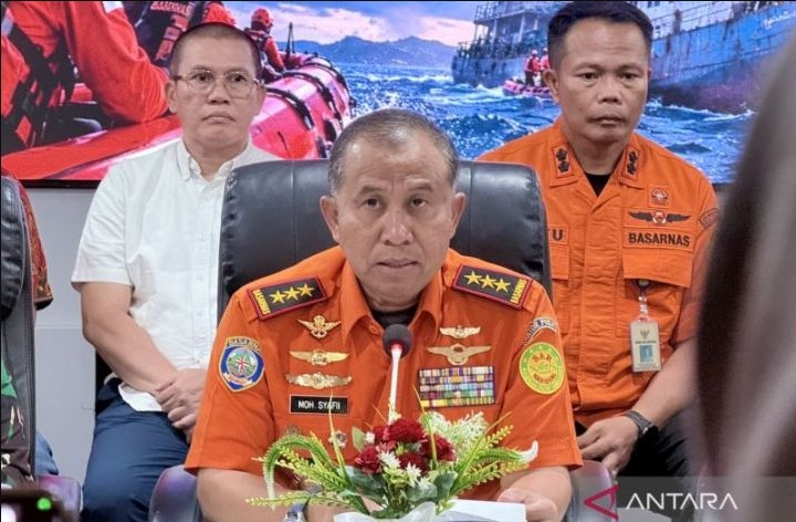 Basarnas Hentikan Penyelaman KM Virgo Transport 8, Operasi Pencarian Korban Tetap Berlanjut