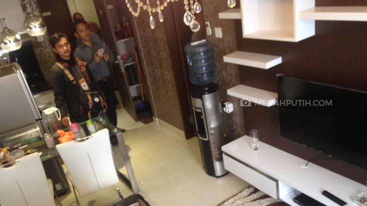 Geledah Apartemen Adik Bos First Travel, Ini yang Disita Bareskrim
