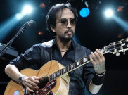 Piyu Dedikasikan Lagu 'Dissolve' untuk Dendy Mike's