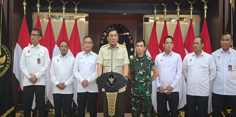 Ad Interim Adalah Jabatan Sementara, Sjafrie Sjamsoeddin Ditunjuk Jadi Menko Polkam