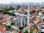 Masjid Jami Al-Fajri Pejaten Barat, Arsitektur Bergaya Ottoman Turki di Jakarta Selatan