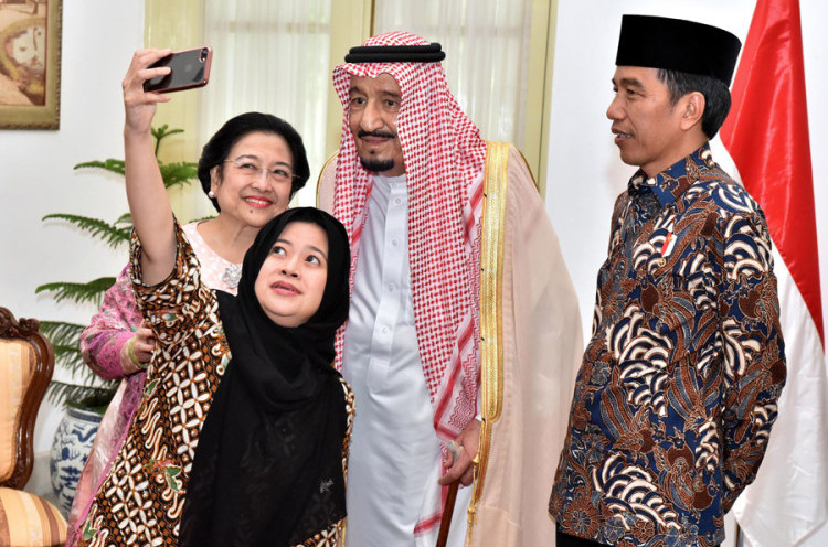 Ketika Puan dan Megawati Berfoto Wefie dengan Raja Salman