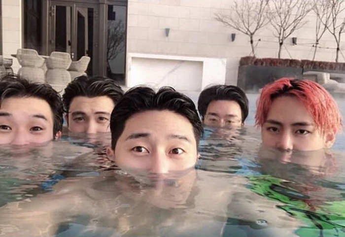 V BTS