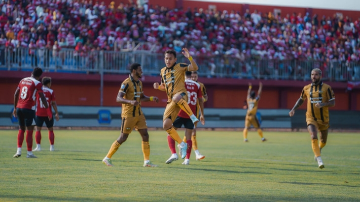 Pelatih Dewa United FC Ungkap Rahasia Tumbangkan Madura United 4-1