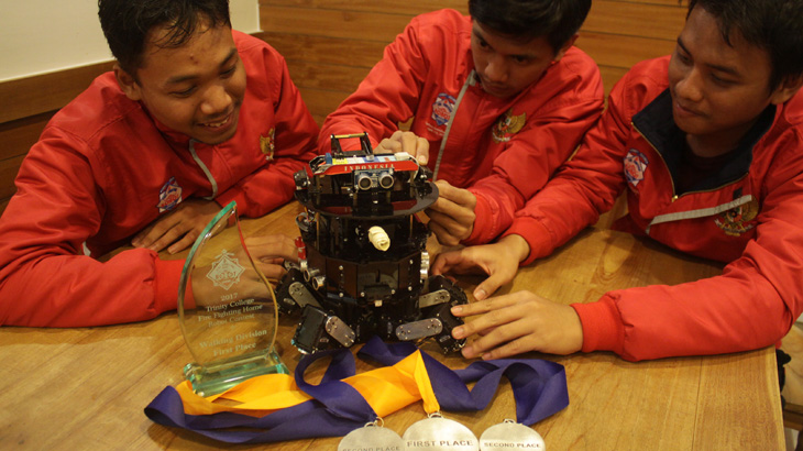 Indonesia Juara Umum Kontes Robot di Amerika Serikat