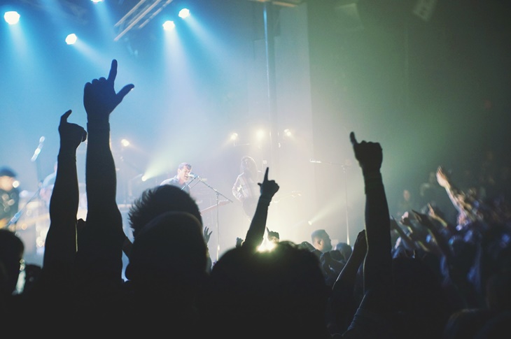 konser