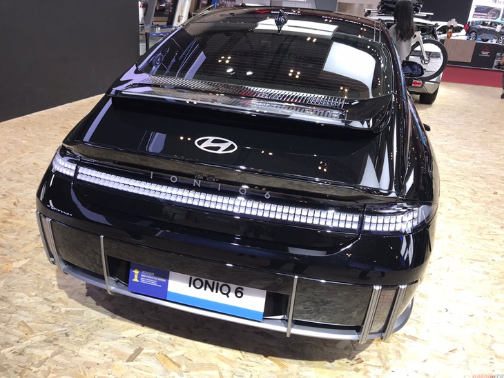 Hyundai Ioniq 6 Unjuk Gigi di GIIAS 2023