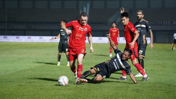 Dewa United FC Tekuk Persija 2-0 di Indomilk Arena