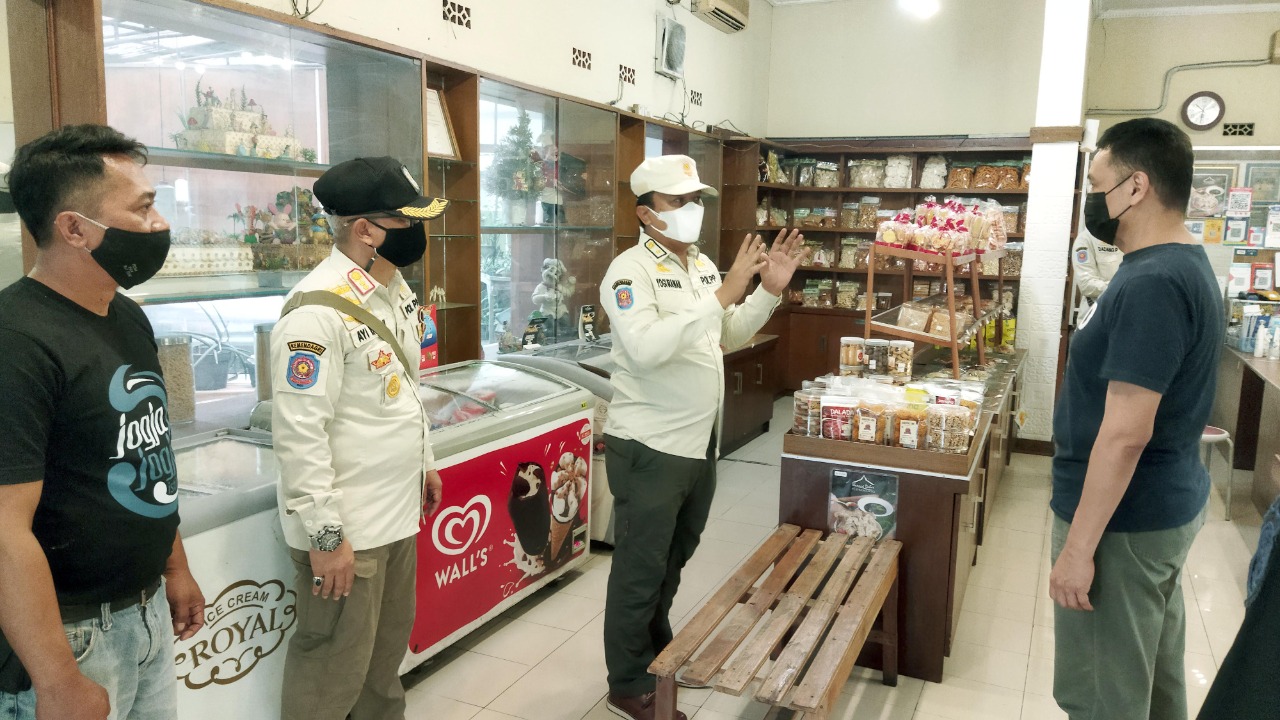 Denda Puluhan Juta dan Kurungan 3 Bulan Bagi Pelanggar Prokes di Jawa Barat