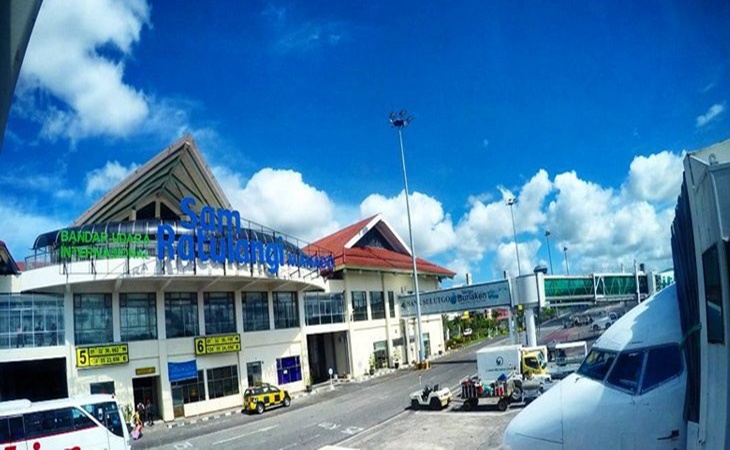 Kesibukan di Bandara Sam Ratulangi Manado