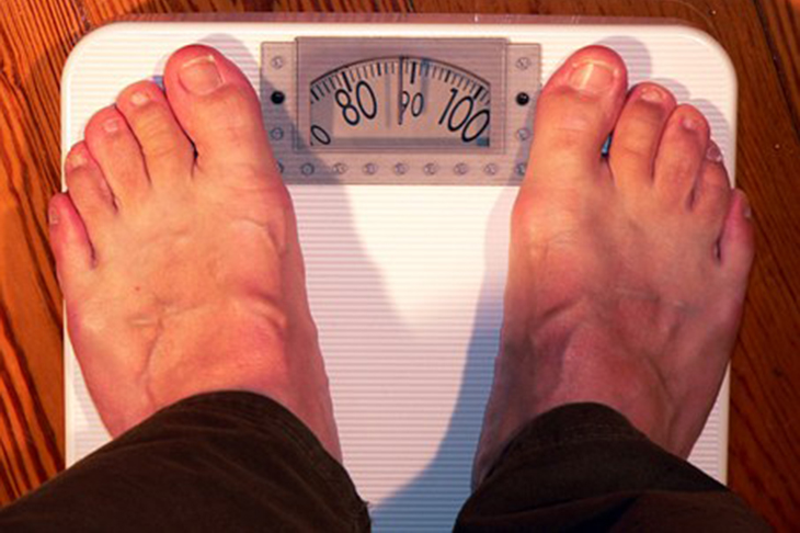 Maskapai ini Menimbang Berat Penumpang. Kenapa ya?