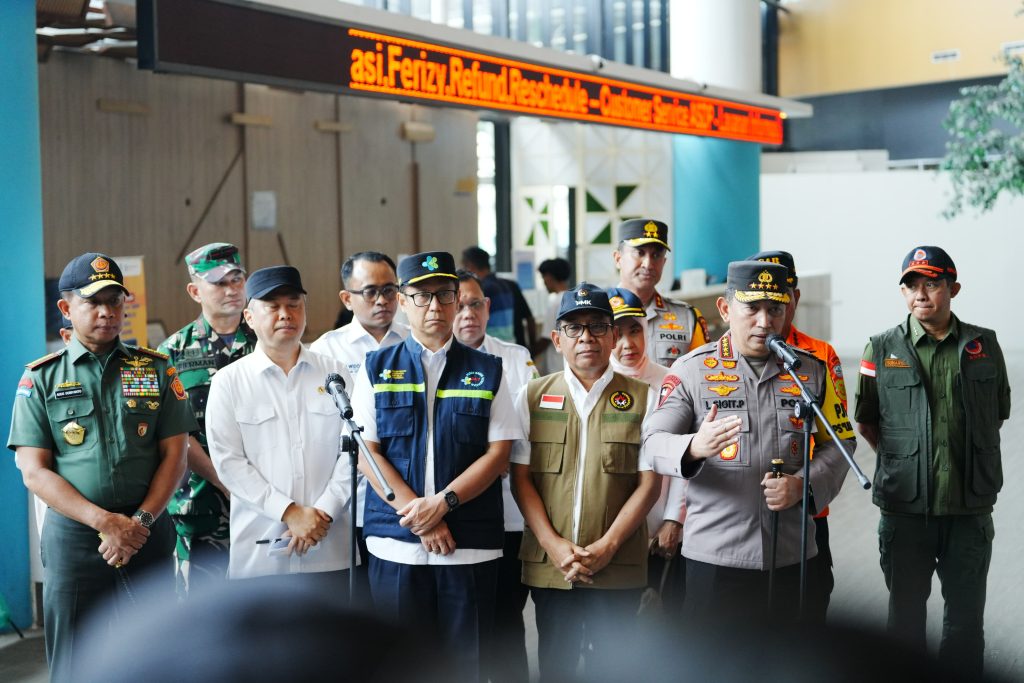Sidak Nataru 2024/2025, Kapolri Singgung Standar Pelayanan di Pelabuhan Merak
