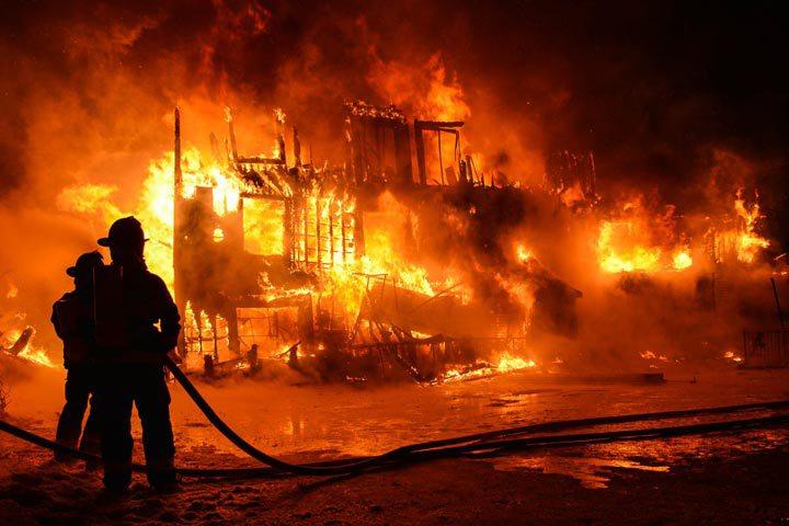 315 Korban Kebakaran Mengungsi di Kantor Kelurahan