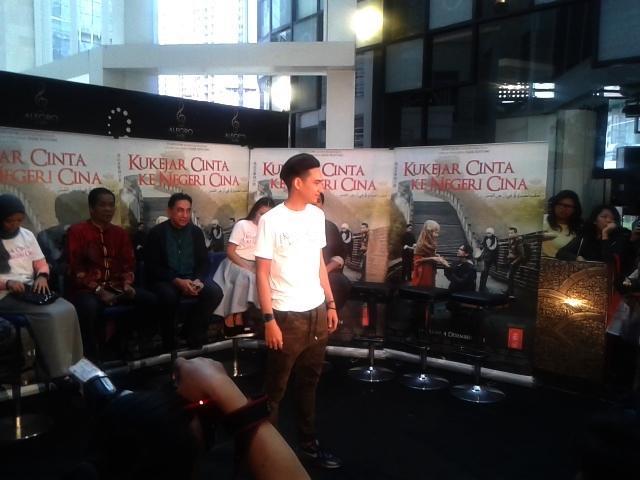 Adipati Dolken Mulai Merambah Dunia Bisnis