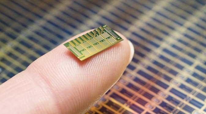 Alat Kontrasepsi Buatan Bill Gates Bisa Dikontrol via Ponsel