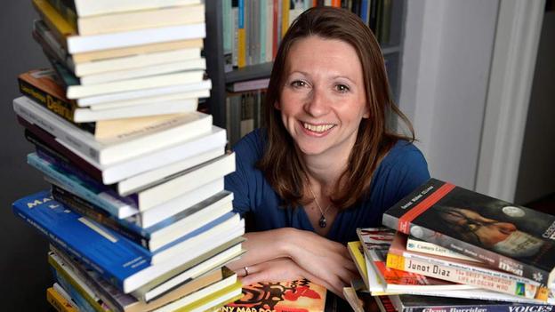 Ann Morgan Si Penulis Yang Telah Membaca 196 Buku Selama 365 Hari