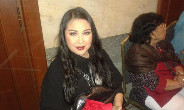 Cara Titi Dj Mencegah Penyebaran HIV/AIDS Terhadap Anak