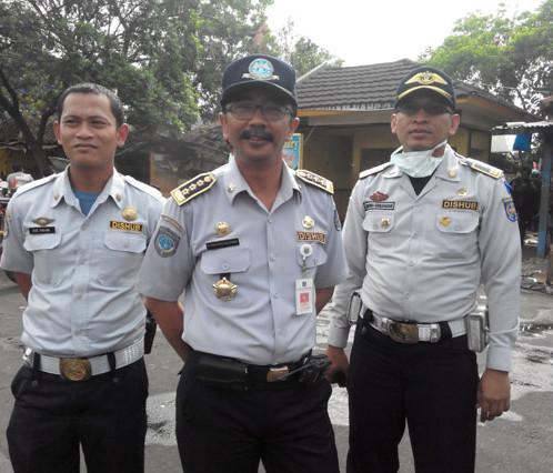 Gandara Budiana : Tarif Angkot di Depok Naik 25%