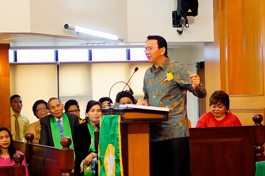 Gubernur Ahok Dan 5 Pernyataan “Gilanya”