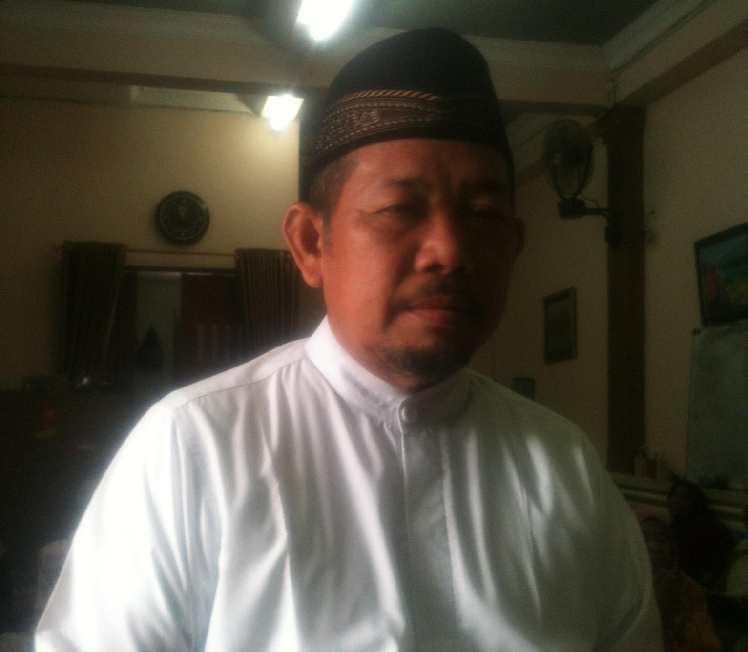 Gubernur Tandingan Versi FPI Minta Doa Restu Kepada Jamaah