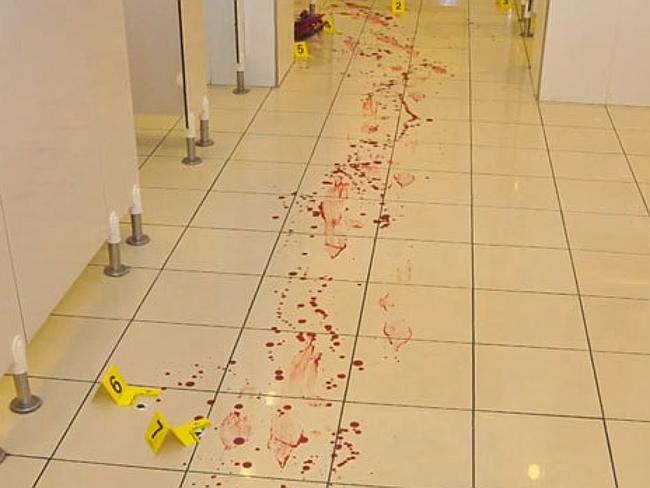 Hiii, Guru Ditikam Sampai Mati Di Abu Dhabi Oleh 'Hantu Pulau Reem'!